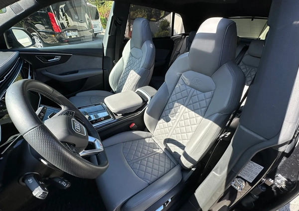 Audi SQ8 cena 479000 przebieg: 74818, rok produkcji 2020 z Sokołów Małopolski małe 529